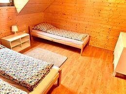 Holiday House With Terrace, Sarbinowo