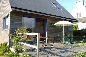 Wooden House Near the Sea, Landeda