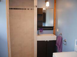 Wooden House Near the Sea, Landeda