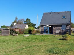 Wooden House Near the Sea, Landeda