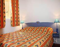 Holiday Home in Cassen With Pool