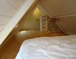 Charming Holiday Home by the sea in Plougasnou