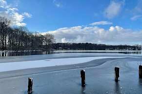 Holiday Home Seeblick With Sauna on Lake Dummer, Dummer
