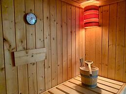 Holiday Home Seeblick With Sauna on Lake Dummer, Dummer