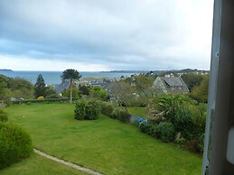 Holiday Home With sea View, Perros Guirec