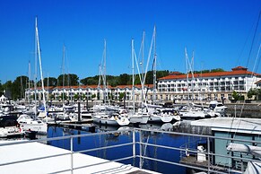 Hausboot in Boltenhagen