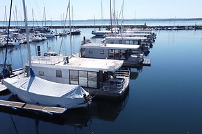 Hausboot in Boltenhagen