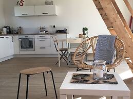 Holiday Home With sea Views, Roscanvel