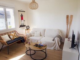 Holiday Home With sea Views, Roscanvel