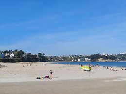 Holiday Home With sea Views, Roscanvel