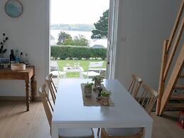 Holiday Home With sea Views, Roscanvel