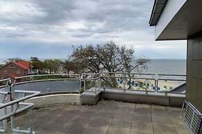 Apartment in North Sea Region Near Beach
