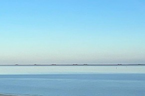 Apartment in North Sea Region Near Beach