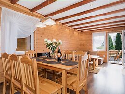 Holiday Homes With Pool, Rewal