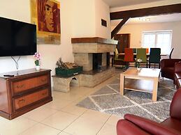 Geraumige Villa Solitude in Wendorf im Bernstein Resort