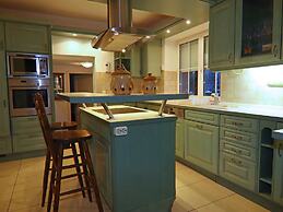 Geraumige Villa Solitude in Wendorf im Bernstein Resort