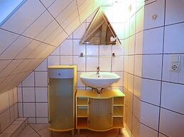 Geraumige Villa Solitude in Wendorf im Bernstein Resort