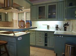 Geraumige Villa Solitude in Wendorf im Bernstein Resort