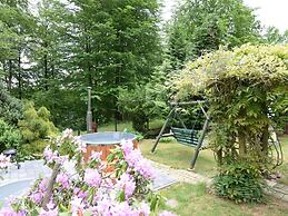 Holiday Home With Whirlpool at the Lake in Zakowo