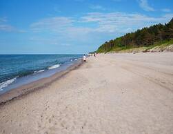 Spacious Apartment Near the Sea, Pobierowo