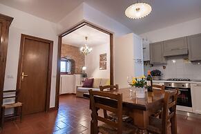 Acquamarine Apartment City Center