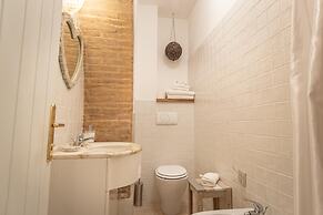 Acquamarine Apartment City Center