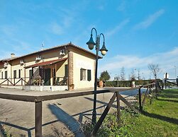 Hesse Farm Holiday Borgo Pinete
