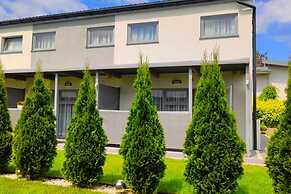 Holiday Home in Przew?oka With Pool