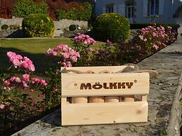 Villa in Locquirec With Garden