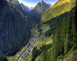 Apartment in Solden With a ski Storage
