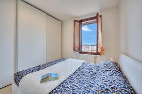 Agata Maison-historical Center and Lake