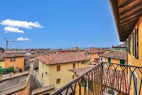 Agata Maison-historical Center and Lake