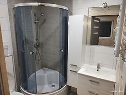 Comfortable Houses, Swimming Pool, Jacuzzi, Rewal