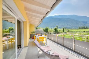 Mirabelle in Dro With 3 Bedrooms and 2 Bathrooms