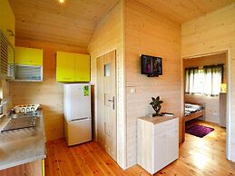 Cottages With air Conditioning, Pool, Jaroslawiec
