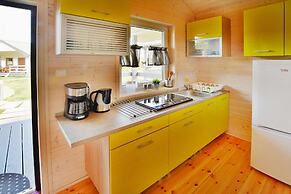 Holiday Homes With air Conditioning, Pool, Jacuzzi