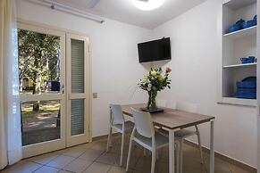 Bungalow in San Vincenzo With Pool