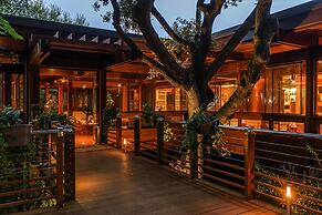 Bungalow in San Vincenzo With Pool