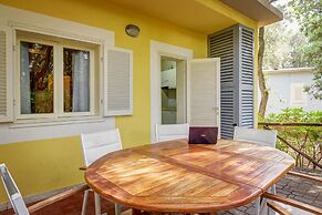 Bungalow in San Vincenzo With Pool