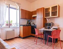 Residence Casa & Vela With Private Beach, Oggebbio