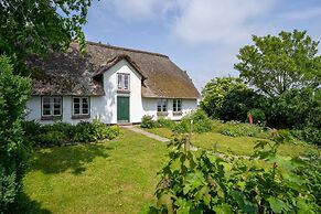 Reetgedecktes Ferienhaus in Westerhever mit Sauna