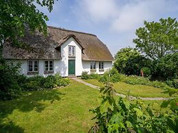 Reetgedecktes Ferienhaus in Westerhever mit Sauna