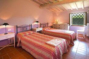 Nice Apartment in Montaione With Shared Pool