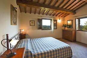 Nice Apartment in Montaione With Shared Pool