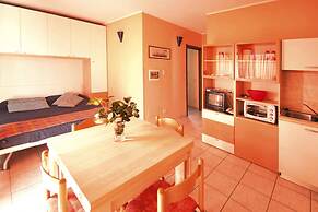 Residence Casa & Vela With Private Beach, Oggebbio