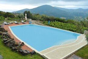 Villa in Rio Nell Elba With Pool