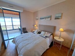 180deg Panoramic sea View, Apartment, Roscoff