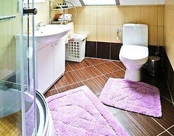 Nice Detached Holiday Home, Dargobadz