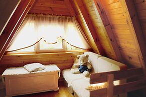 Beautiful Holiday Home in Bielawki With Garden
