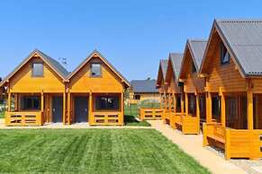 Cozy Family Cottages in Gaski Near the Beach